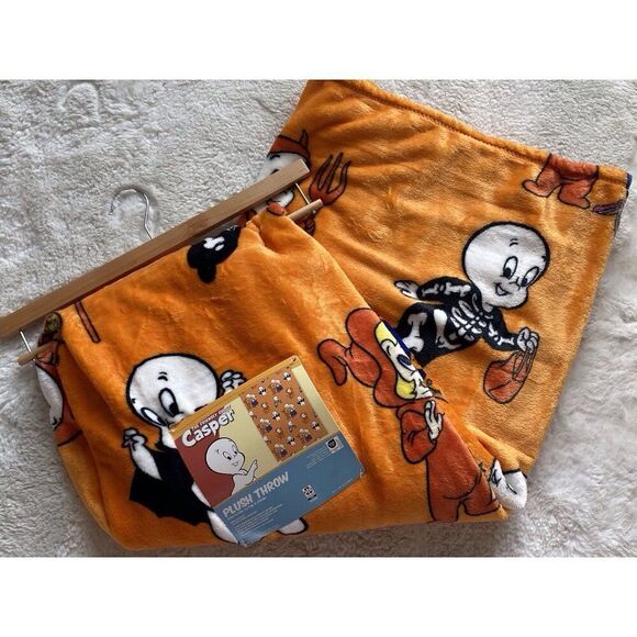 Casper the Friendly Ghost & Wendy Blanket Throw 50x70” Halloween Costumes NEW - Picture 12 of 16